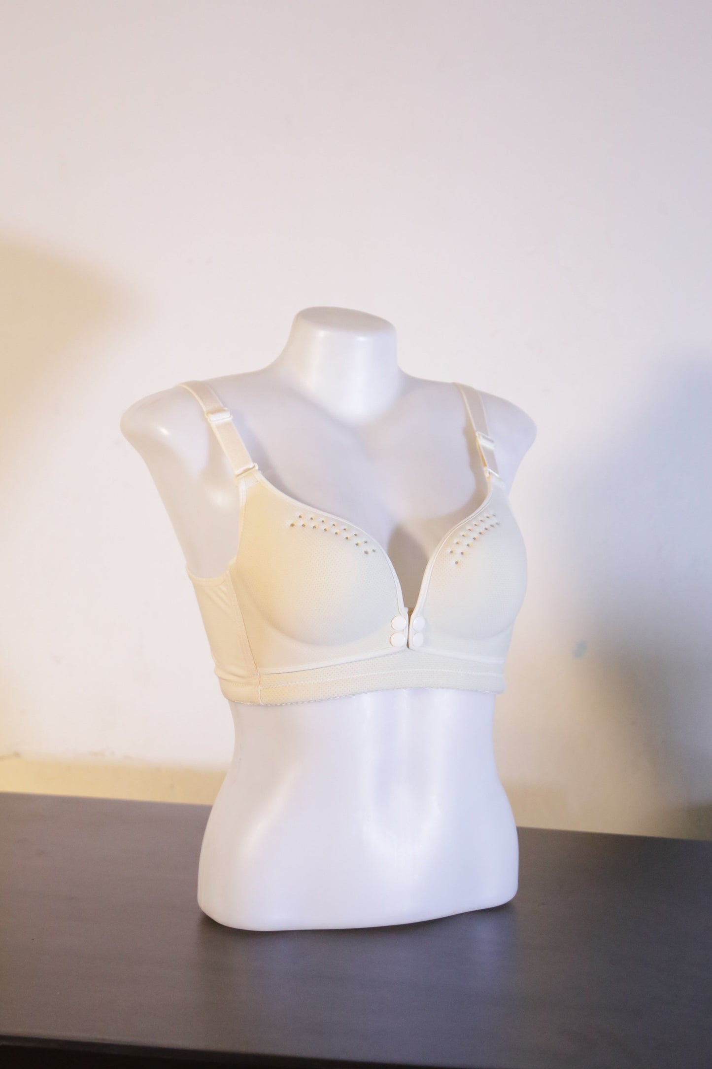 Ultra-Breathable Comfort Wireless Everyday Bra Skin
