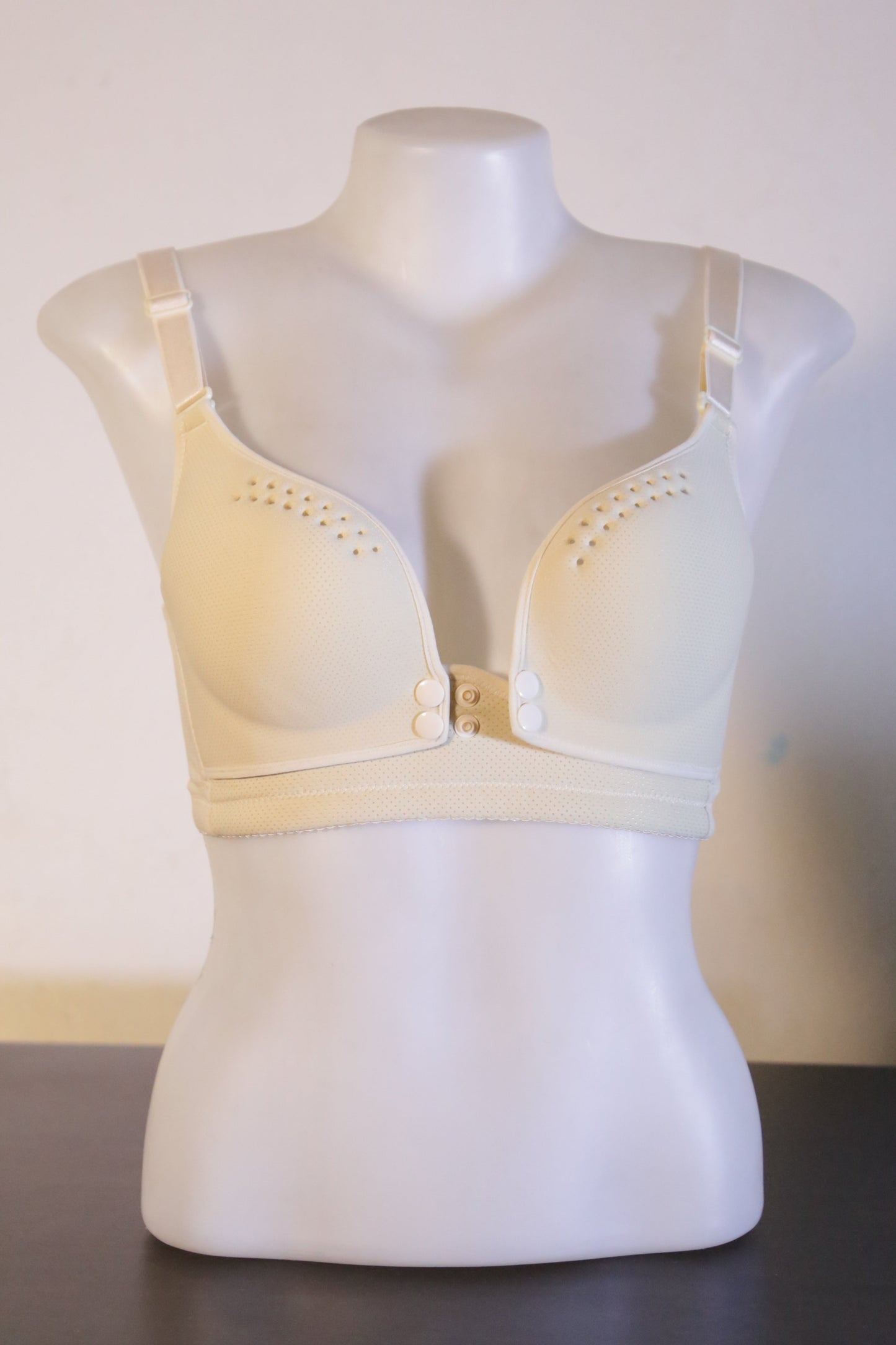 Ultra-Breathable Comfort Wireless Everyday Bra Skin