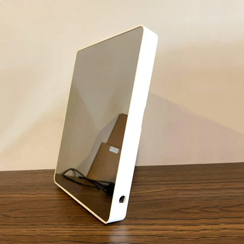 SquareGlow – Simple, elegant, premium feel.