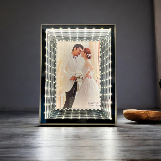 Romantic Shine 3D LED Personalized Photo Frame – Floating Glass Display for Couples & Gifts